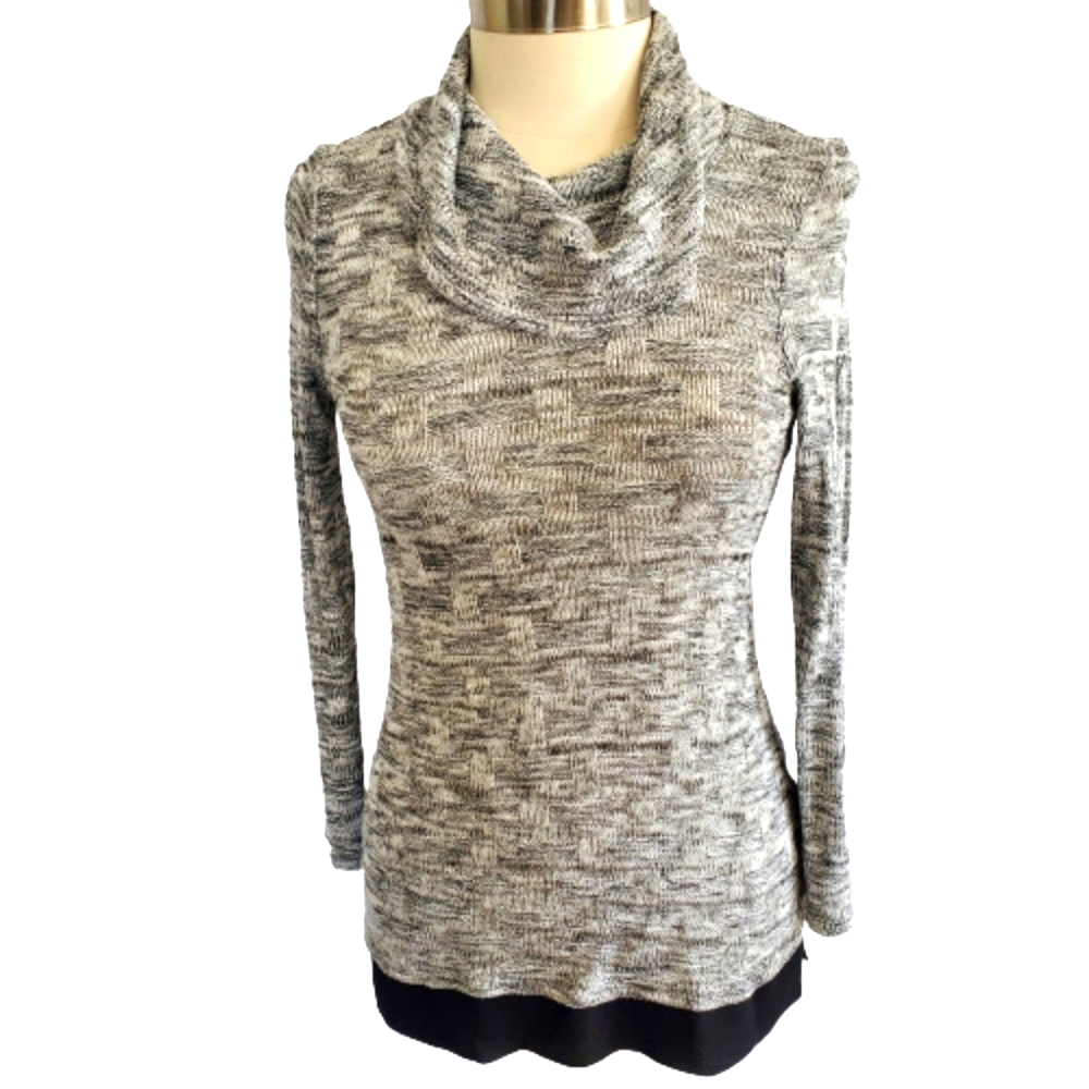 Chico's Gray/Black Turtle Neck Sweater Size 0 (Small-4)